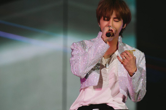 그룹 빅뱅이 31일 서울 구로구 고척스카이돔에서 '빅뱅 2017 콘서트 라스트 댄스 인 서울'을 열고 있다.